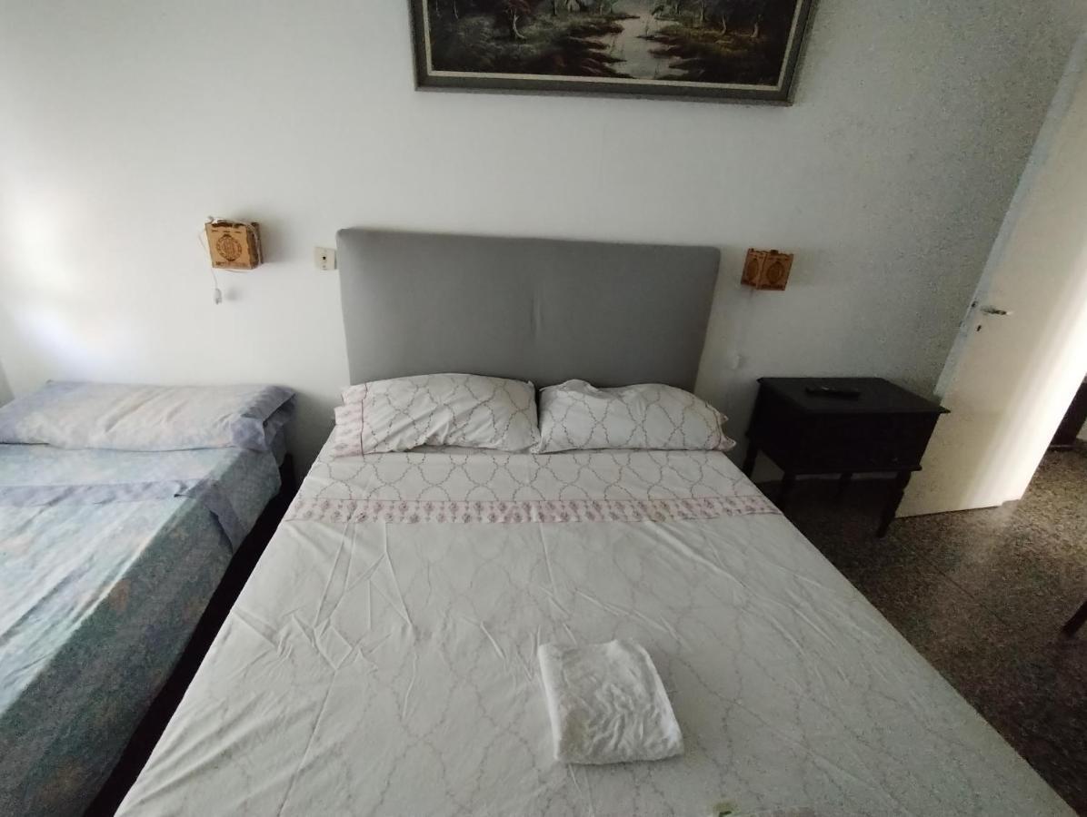 Hotel Eden Bahía Blanca Zewnętrze zdjęcie